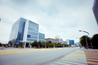 Boş şehir sokak sıcak yaz havalarda