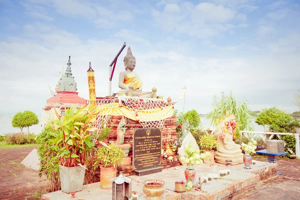 Äldsta Underwater tempel i Kwan Phayao sjö — Stockfoto