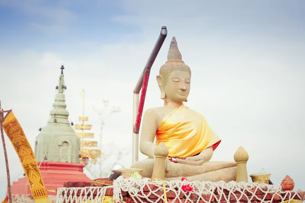 Oudste onderwater tempel in Kwan Phayao lake — Stockfoto