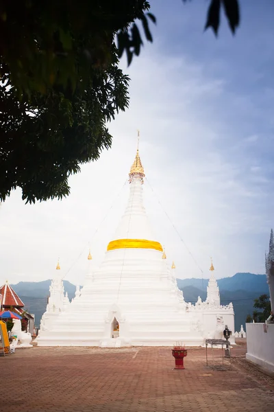 Templo em Mae Hon Song, Tailândia — Fotografia de Stock