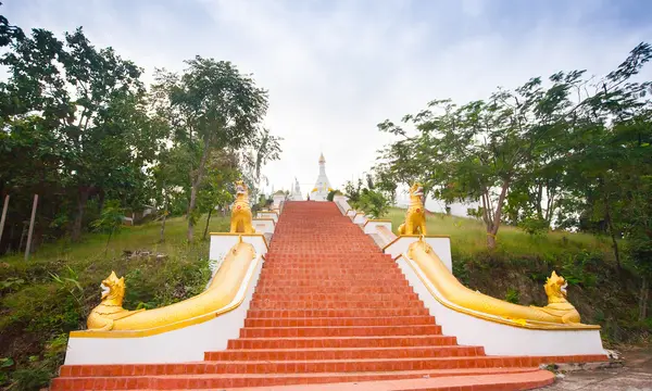 Świątynia w mae hon piosenki, Tajlandia — Zdjęcie stockowe