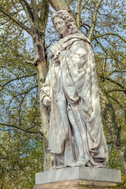 Montesquieu, Bordeaux heykeli 