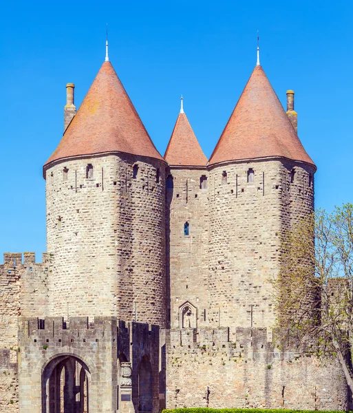 Torens van middeleeuws kasteel, Carcassonne — Stockfoto