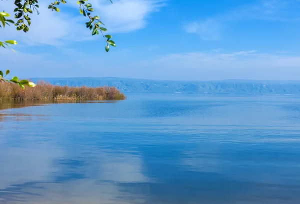 Krajobraz jeziora Kinneret - Morze Galilejskie — Zdjęcie stockowe