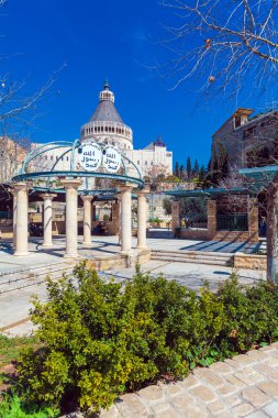 Nazareth, İsrail - 21 Şubat 2013: Turist Annun yürüyüş