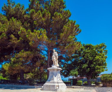 Schulenburg, Corfu şehir anıt