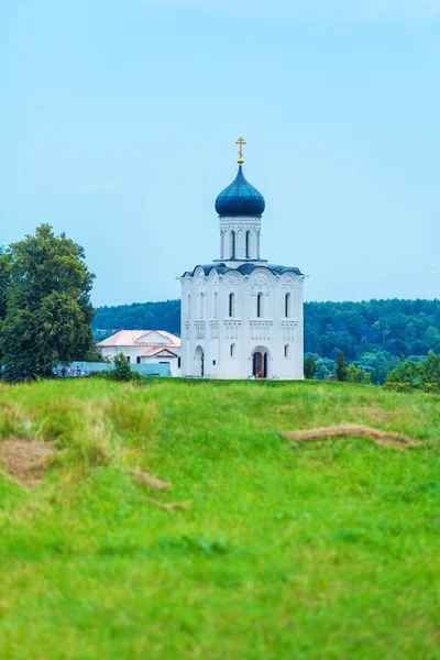 Church of the Intercession on the Nerl (1165), UNESCO heritage s — Stock Photo, Image