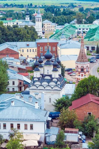 Rua principal da cidade de Suzdal vista aérea, Rússia — Fotografia de Stock