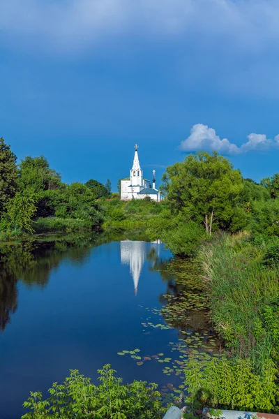 Bela paisagem com santos Cosmas e Damian Church (1725 ), — Fotografia de Stock