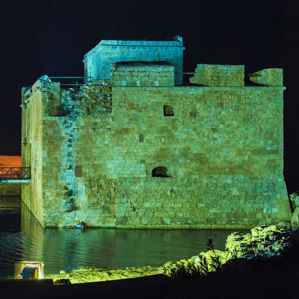 Castillo de Paphos por la noche, Chipre — Foto de Stock