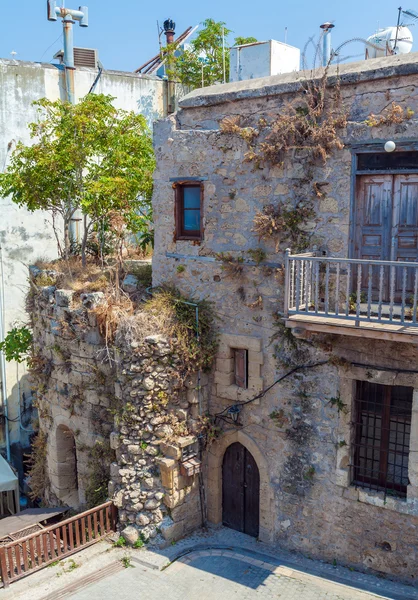 Typowe miasto stare domy, kyrenia, Cypru Północnego — Zdjęcie stockowe