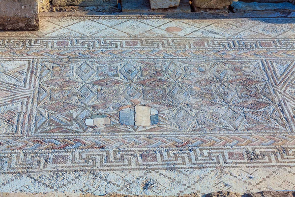 Mosaïques anciennes dans le site archéologique, Paphos — Photo