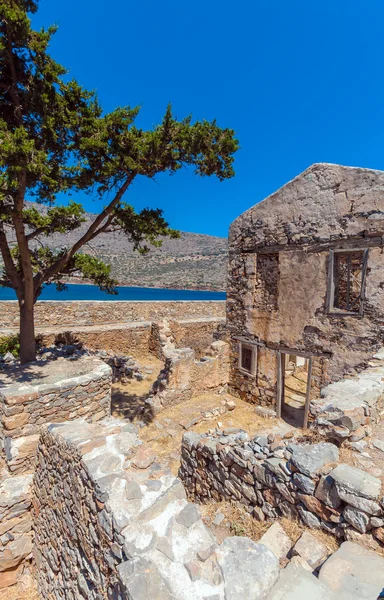 Wyspa Spinalonga z średniowiecznej twierdzy, Crete — Zdjęcie stockowe