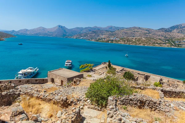 Wyspa Spinalonga z średniowiecznej twierdzy, Crete — Zdjęcie stockowe