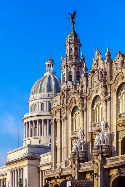 Grote theater, oude stad, Havana — Stockfoto