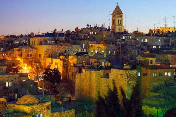Старый город Иерусалима ночью, Израиль — стоковое фото