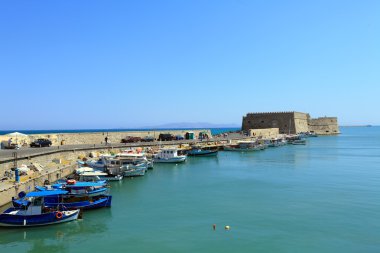 Heraklion Limanı ve kale, Crete