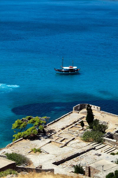 Wyspa Spinalonga z średniowiecznej twierdzy, Crete — Zdjęcie stockowe