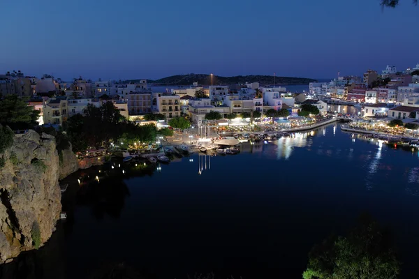 Agios Nikolaos City at Night, Creta, Grecia — Foto de Stock