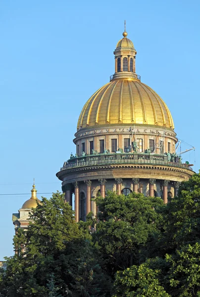 St. Isaac's Cathedral in St. Petersburg, Russia — Stock Photo, Image