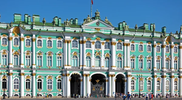 Palácio de Inverno no Dia, São Petersburgo — Fotografia de Stock