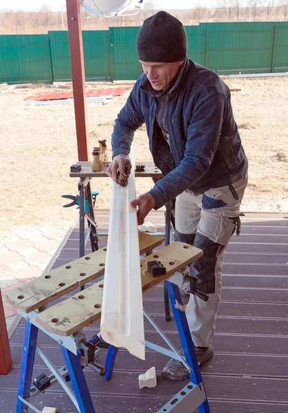 Carpenter with Plane Outdoor — Stock Photo, Image