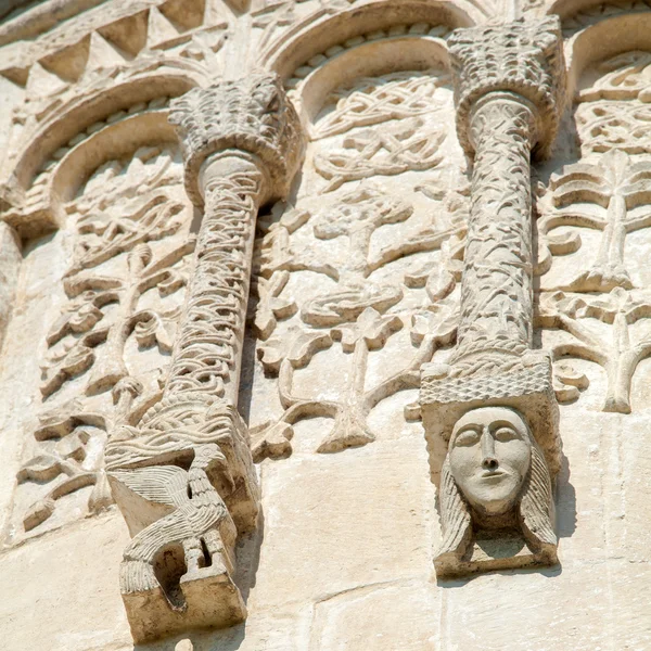 Kamenná výzdoba v katedrále svatého Demetrius (Xii c.) v Vladim — Stock fotografie