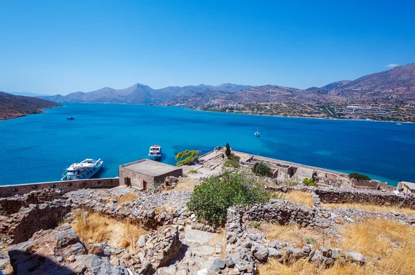 Wyspa Spinalonga z średniowiecznej twierdzy, Crete — Zdjęcie stockowe