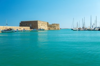 Heraklion Limanı ve kale, Crete