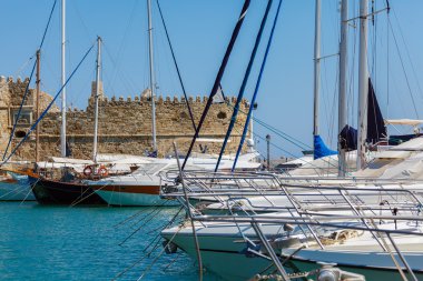 Heraklion Limanı ve kale, Crete