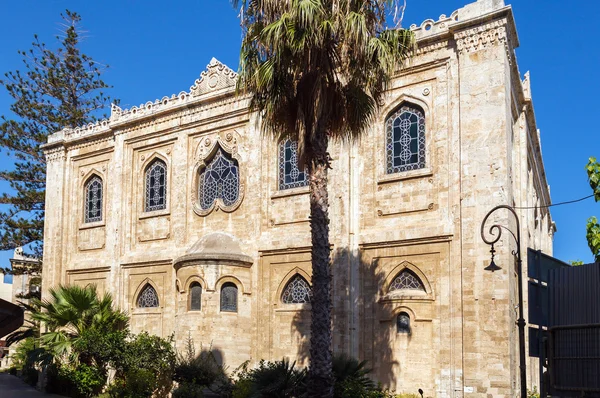 Ottomaanse Vezir moskee (1856), nu de basiliek van St Titus, Herac — Stockfoto