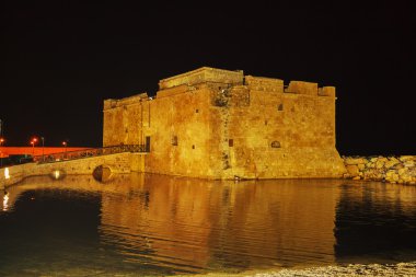 gece, Kıbrıs Kalesi'nde Paphos