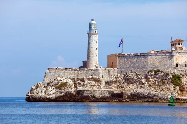 莫罗城堡、 要塞守卫入口到古巴哈瓦那湾 — 图库照片