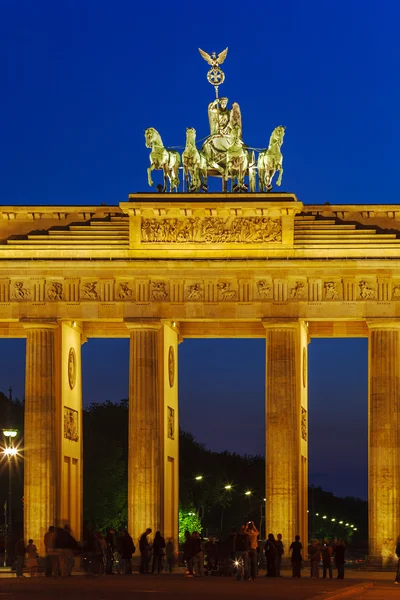 Porta di Brandeburgo di notte, Berlino, Germania — Foto Stock