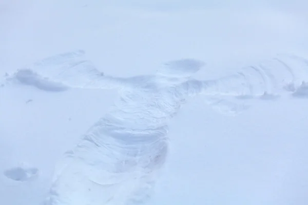 Winter Schnee Engel nach Kinderspiel — Stockfoto