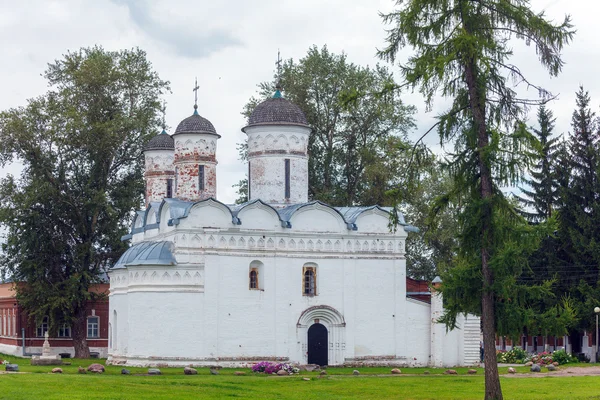 Mosteiro rizpolozhensky em suzdal — Fotografia de Stock