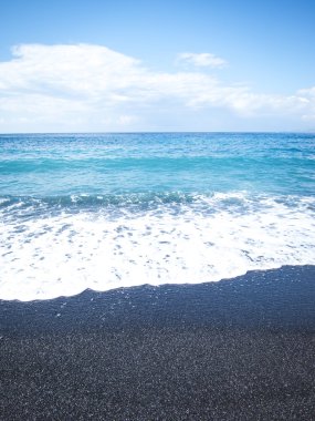 siyah volkanik beach