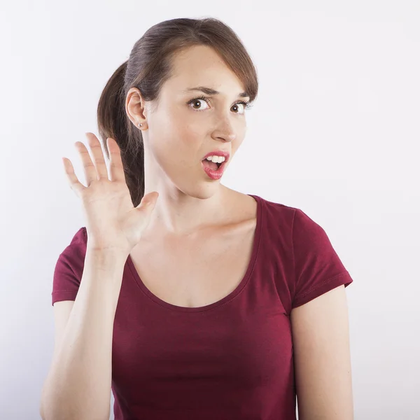 Vrouw met luisteren gezicht expressie — Stockfoto