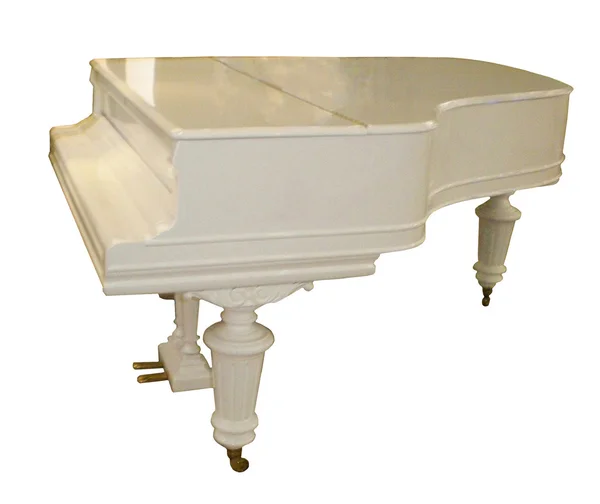 Beyaz kuyruklu piyano