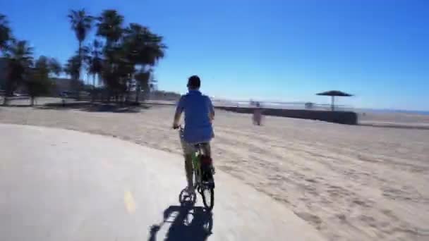 Time Lapse Bike Riding Venice Beach — Stock video