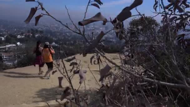 Hikers in Runyon Canyon State Park — Stock Video