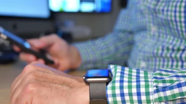 Businessman Uses Smart Watch — Stock Video