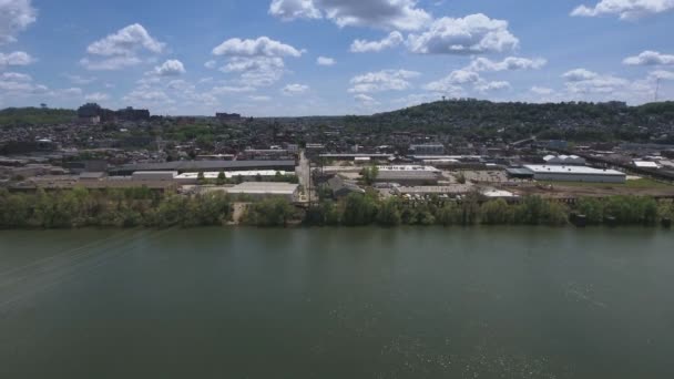 Aerial View Pittsburgh's Lawrenceville Neighborhood — Stock Video