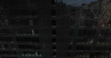 Roosevelt Adası tramvay Manhattan'dan gündüz havadan görünümü