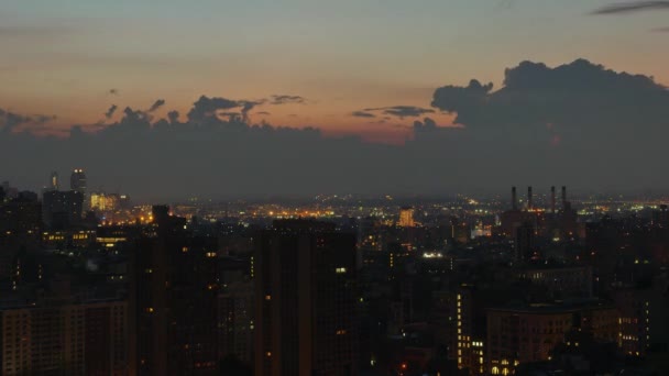 Éjszakai nap Timelapse felett Midtown Manhattan — Stock videók