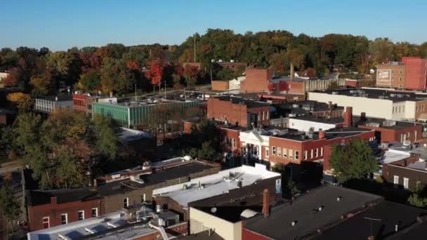 Kent Ohio 'nun Yavaş Yükselen Hava Görüntüsü — Stok video