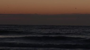 sabah gündoğumu okyanus