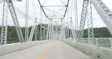 4 k sürüş üzerinde köprü Pov 4267
