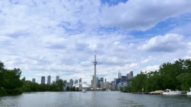 Cn Kulesi ile Ontario Gölü'nden 4k Toronto Skyline