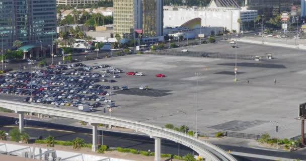 Timelapse Estacionamento Lote de enchimento com carros — Vídeo de Stock